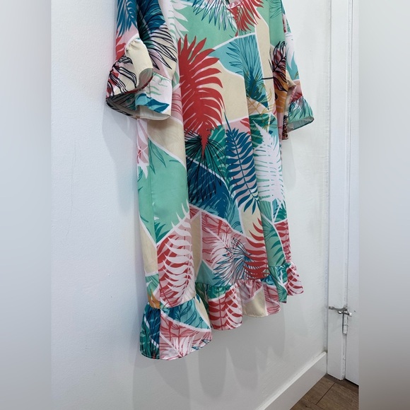 Tropical Leaf Print Bathing Suite Cover Up - Picture 7 of 12
